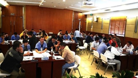 俞璇老师企业培训授课现场